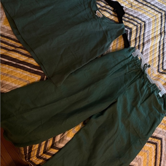 Sandy Starkman linen blend set! Top is L Bottom is M! Cool airy breezy comfy - Picture 7 of 10